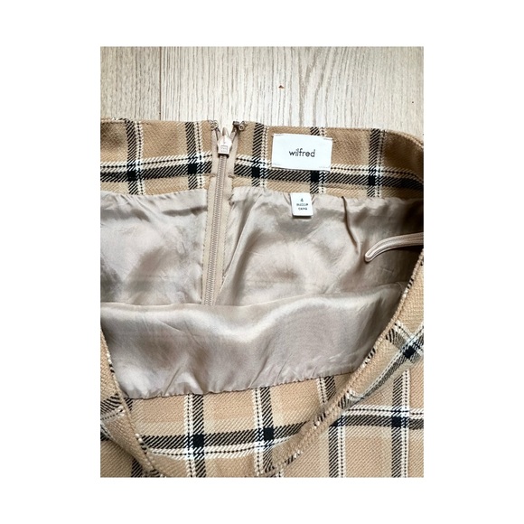 Wilfred Beige Plaid Mini Skirt - Picture 3 of 4